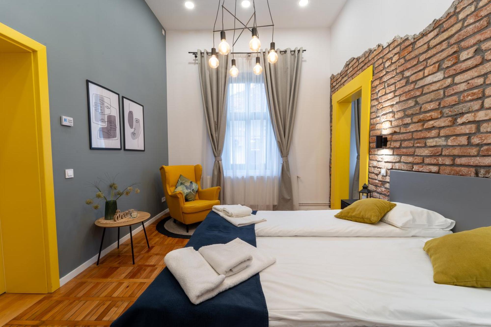 5 Star Luxury Studio-Old Town Center Kolozsvár Kültér fotó